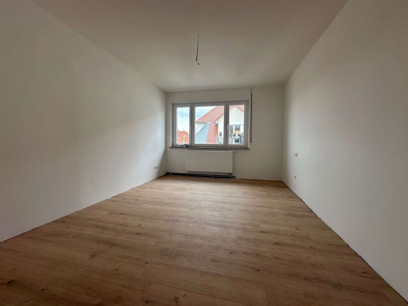 Sonnig & hochwertig saniert: 3-Zimmer-Wohnung mit Balkon am Hasenberg – Eindruck 2