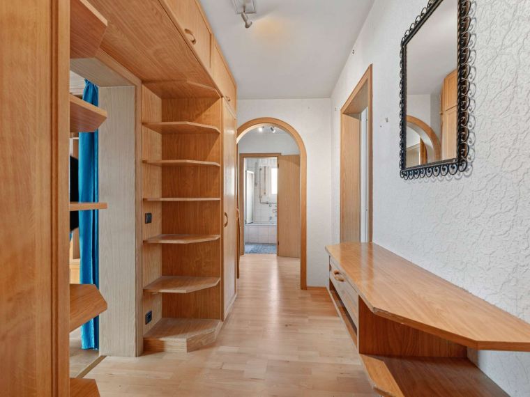 Geräumige 3-Zimmer-Wohnung mit Balkon & Gestaltungspotenzial in Degerloch – Bild 9