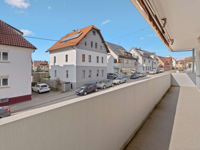 Geräumige 3-Zimmer-Wohnung mit Balkon & Gestaltungspotenzial in Degerloch – Bild 11