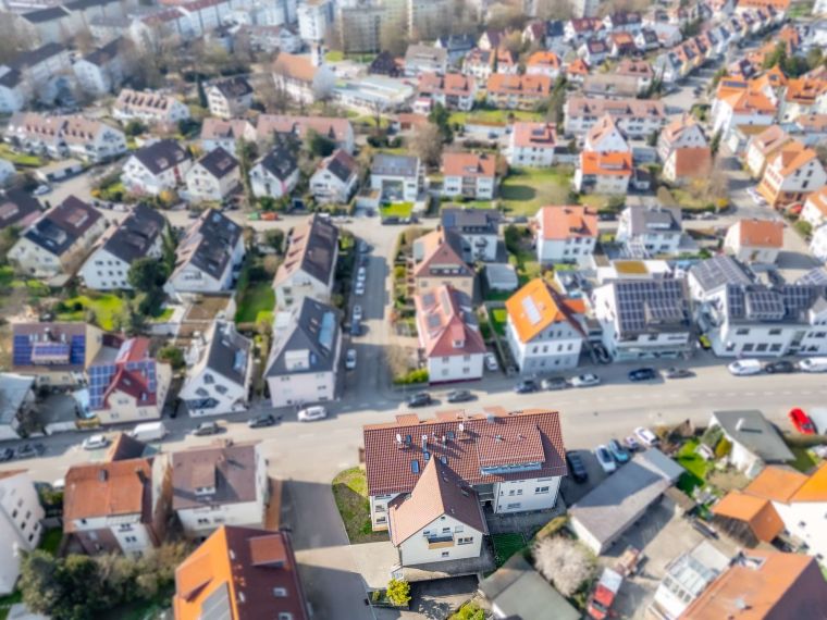 Geräumige 3-Zimmer-Wohnung mit Balkon & Gestaltungspotenzial in Degerloch – Bild 19