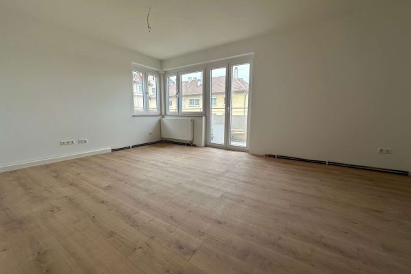 Sonnig & hochwertig saniert: 3-Zimmer-Wohnung mit Balkon am Hasenberg